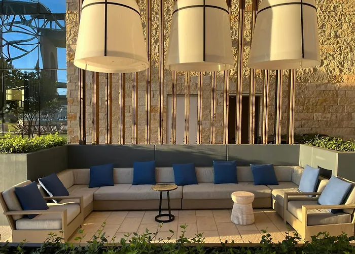 Live! By Loews - Arlington, Tx